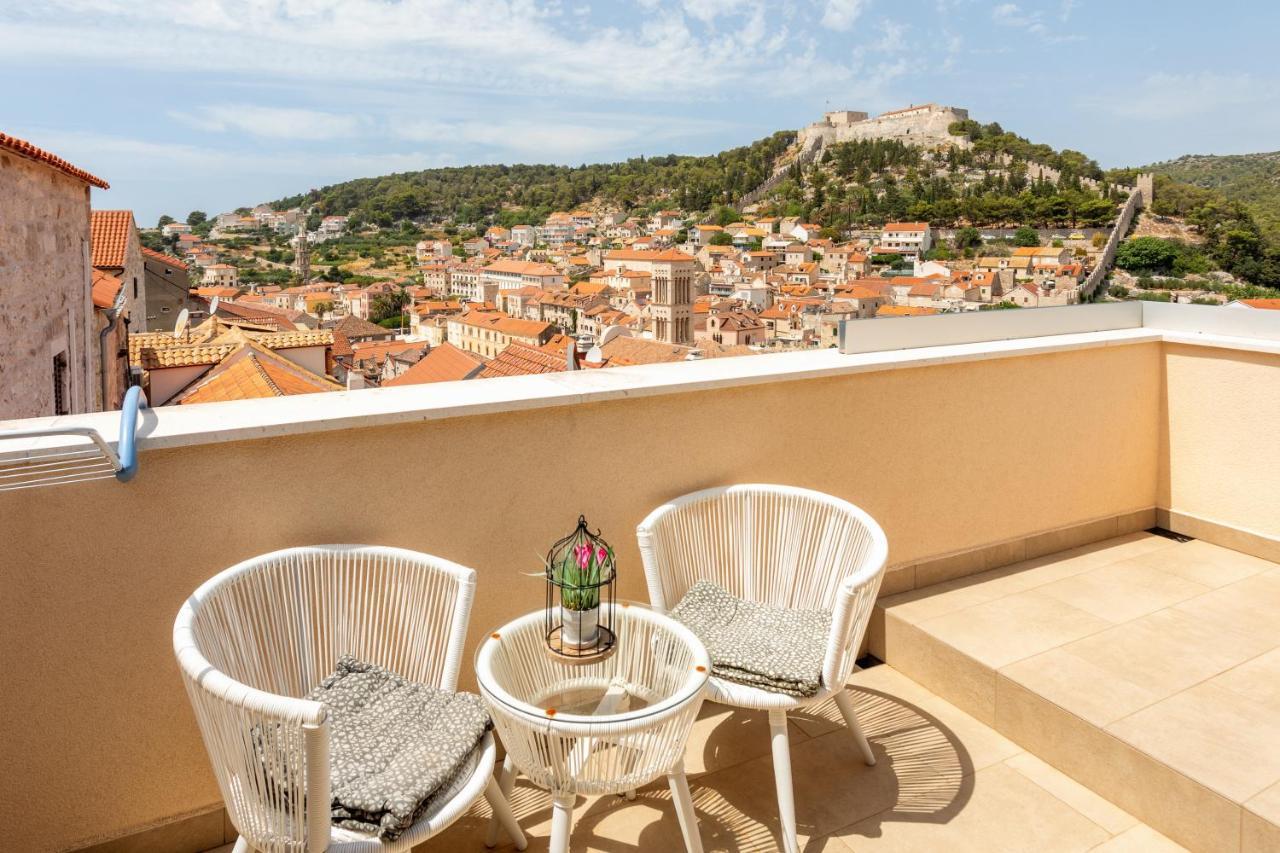 Apartments Ante Hvar Town Esterno foto